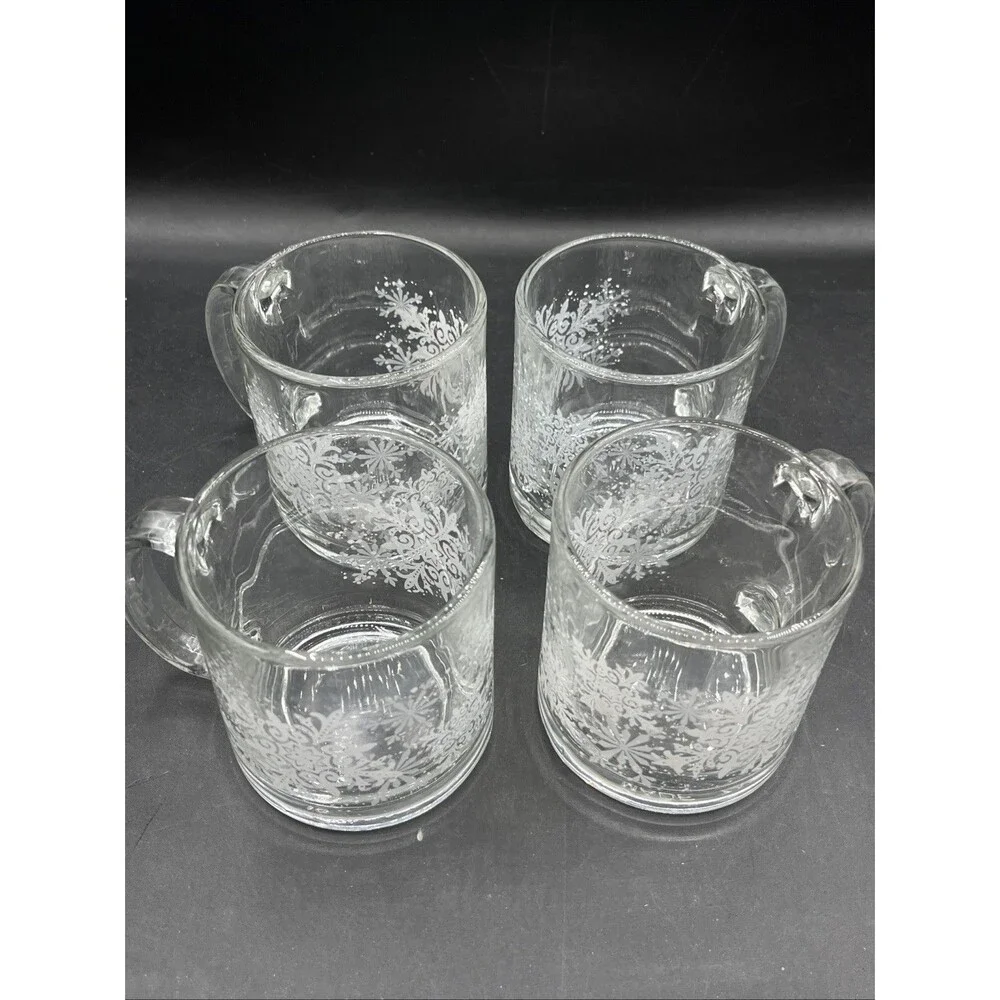Crate & Barrel Set Of 4 Snowflake White And Clear Glass Mugs Made In USA